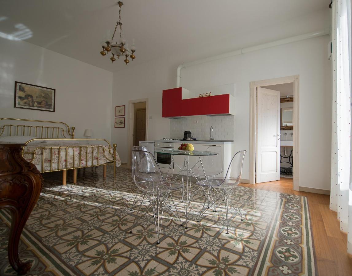Ai Cappuccini Guest House Noicattaro Eksteriør billede